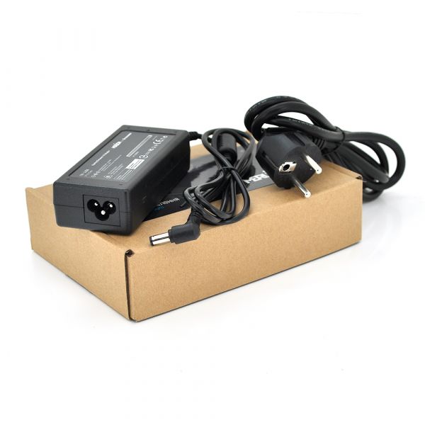 
					Блок живлення MERLION для ноутбукa LENOVO 19V 3.42A (65 Вт) штекер 5.5 * 2.5 мм, довжина 0,9 м + кабель живлення