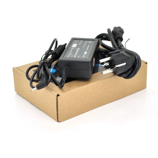 
					Блок живлення MERLION для ноутбука ACER 19V 3.42A (65 Вт) штекер 3.0 * 1.1мм, довжина 0,9 м + кабель живлення