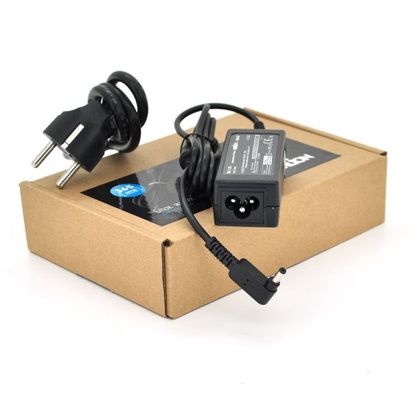 
					Блок живлення MERLION для ноутбука ASUS 19V 1.75A (34 Вт) штекер 4.0 * 1.35мм, довжина 0,9 м + кабель живлення