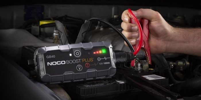 Пуско-зарядний пристрій Noco GB40 Boost Sport 1000A UltraSafe Lithium Jump Starter, IP65, Power Bank