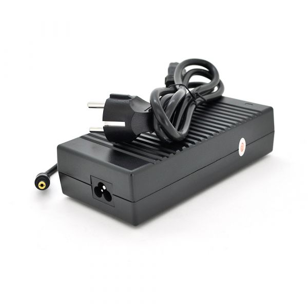 
					Імпульсний блок живлення Merlion MLPSP12-12, 12В 12А (144Вт) штекер 5,5 / 2,5 + шнур живлення, довжина 1,70 м Q100