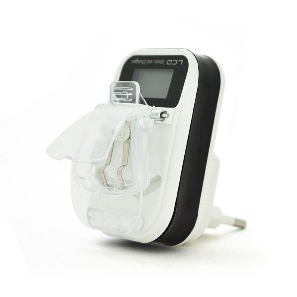 
					Універсальний зарядний пристрій c LCD CH-969 для батарей 5.2V 0.6A, 220V, Red, Box