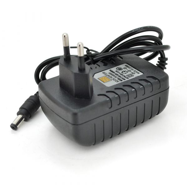 
					Імпульсний адаптер живлення 12В 2А (24Вт) YOSO ZH120200DC штекер 5.5 / 2.5 довжина 0,9 м Q200