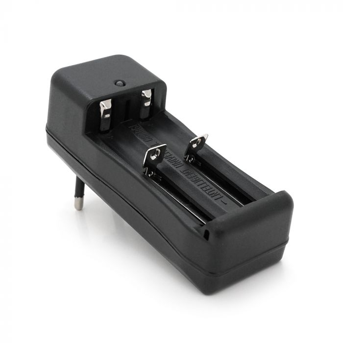 
					Зарядний пристрій універсальний HG-1206 2AA / 2AAA / 18650, 1.2-4.2V / 600-450mAh