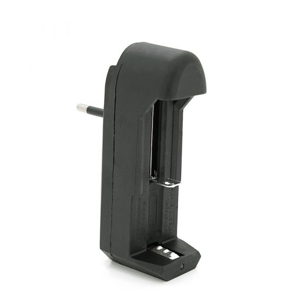 
					Зарядний пристрій універсальний BLC-001A 1AA / 1AAA / 18650, 3.7V / 450mAh
