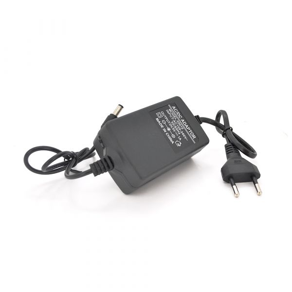 
					Імпульсний блок живлення Voltronic 5В 1А (5Вт) штекер 5.5 / 2.5 довжина 1м OEM