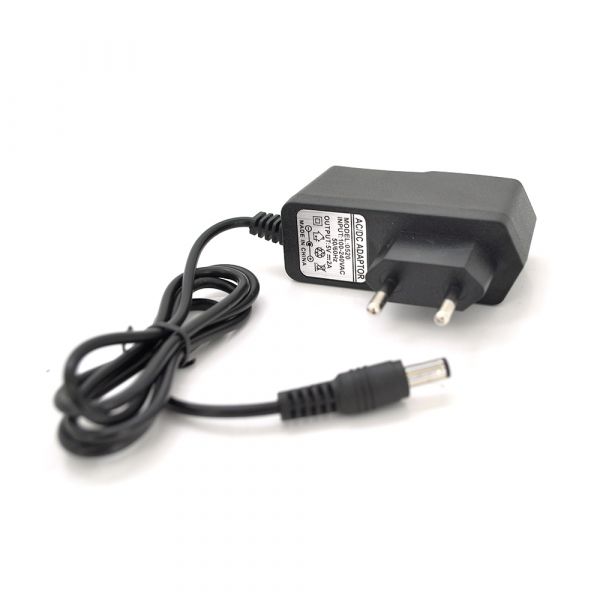 
					Імпульсний блок живлення 5В 2А (10Вт) JB-0520 штекер 5.5 / 2.5 довжина 1м Q250