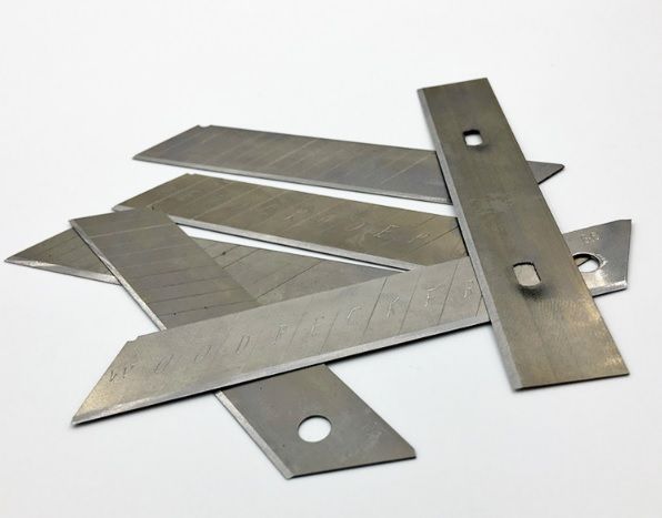 
					Леза для канцелярських ножів (10шт), Box