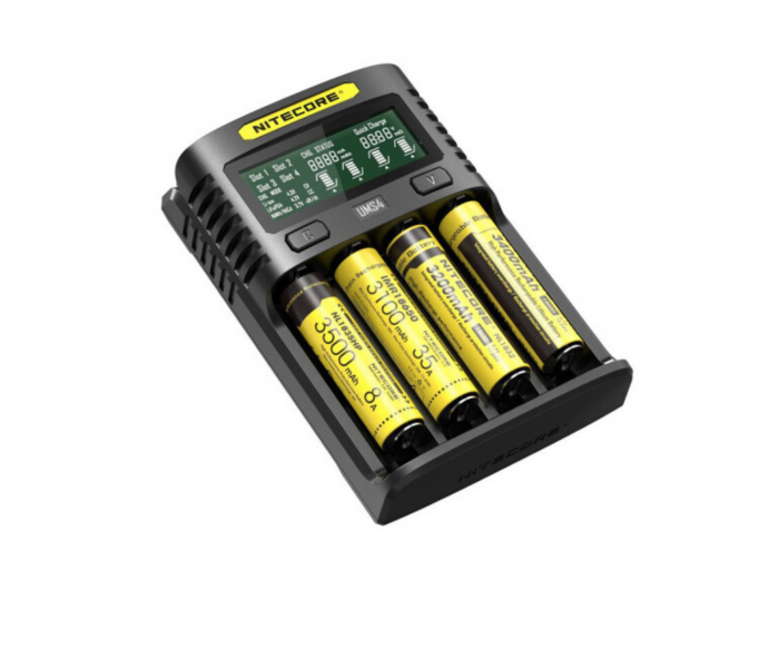 
					Зарядний пристрій універсальний Nitecore Digicharger UM4, 4 канали, LCD дисплей, підтримує Li-ion, Ni-MH і Ni-Cd AA (R6), ААA (R03), AAAA, С (R14)