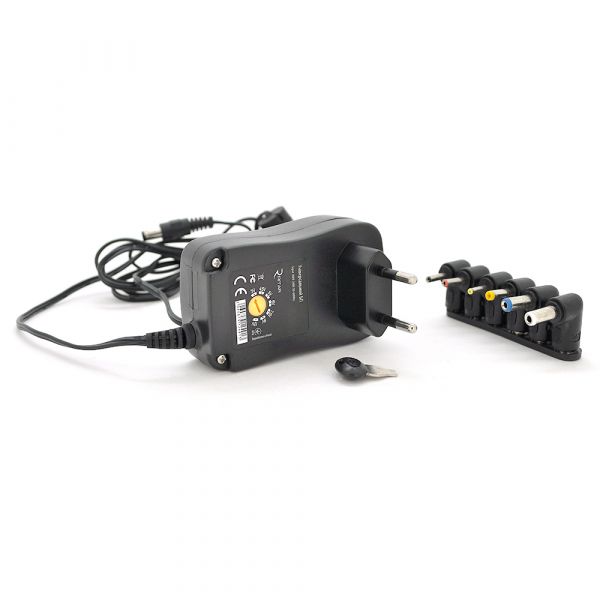 
					Універсальний БП Input 100V-240V 50-60Mhz, Output: 3V-12V-1.5.A 18W, 6 Г-подібних роз'ємів 2.35 * 0.75 / 3.0 * 1.1 / 3.5 * 1.35 / 4.0 * 1.7 /5.5*2.1/5.5*2.5, BOX