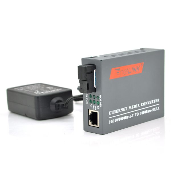 
					Медіаконвертер Merlion B (IC + 175), 1550, 10M / 100M / 1000M, (0 +70 ° C), 20km + блок живлення 5V 2A (євро вилка) Q10