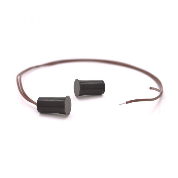 
					¶Датчик СМК 3-16 магнітогерконовий напруга 12B, тип контактів Н / З, робоча відстань 18 ± 5% мм, розмір 11X17 мм