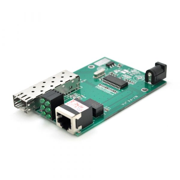 
					Плата ремонтная для медиаконвертера под SFP модуль 10M/100M