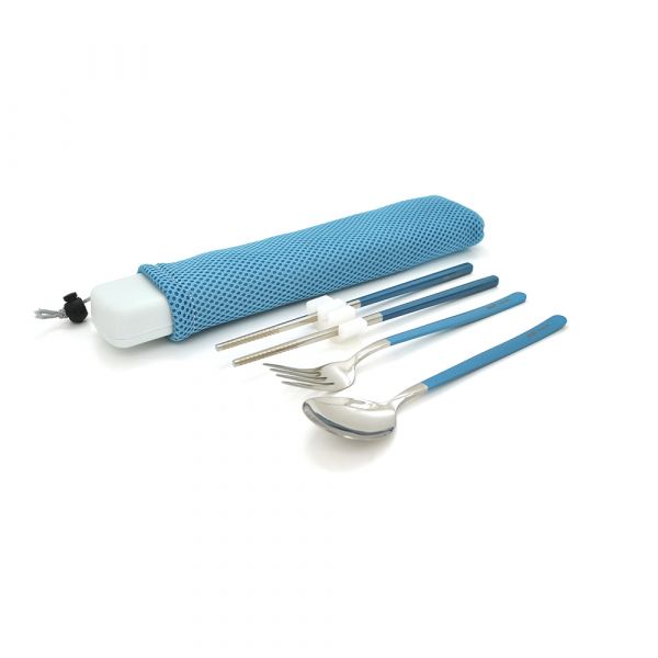 
					Набір столових приборів із нержавіючої сталі (ложка, виделка, китайські палички)