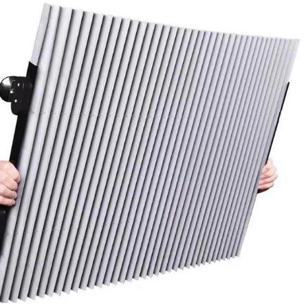 
					Шторка сонцезахисна в авто YT-437, 145 * 65см, на присосках