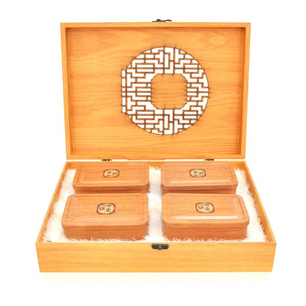 
					Подарунковий набір традиційного китайського чаю, 2х240g, 1х250g і 1х140g, ціна за упаковку, Q1