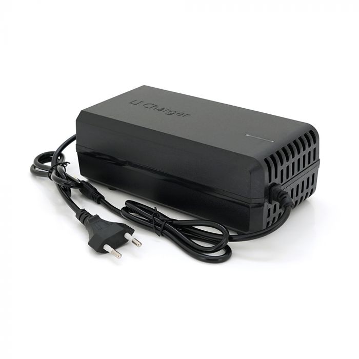 
					Зарядний пристрій Jinyi для літієвих акумуляторів 60V 4A, штекер 5,5, з індикацією, DC:71,4V 4A, BOX