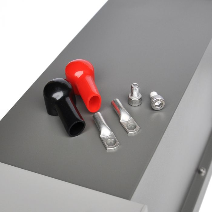 
					Акумуляторна батарея Brazzers LiFePO4 12,8V 180Ah ( 480 x 180 x 255 ), 34kg