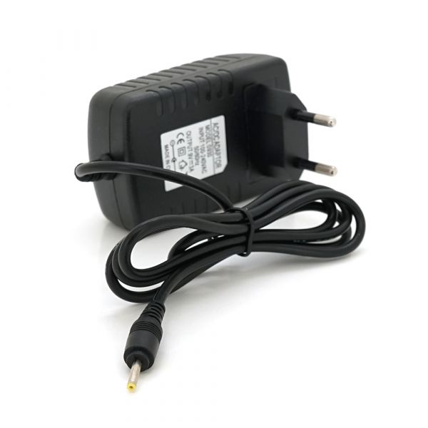 
					Імпульсний адаптер живлення XS-0930 9В 3А (27Вт) штекер 2.5/0.7, довжина 0,5м