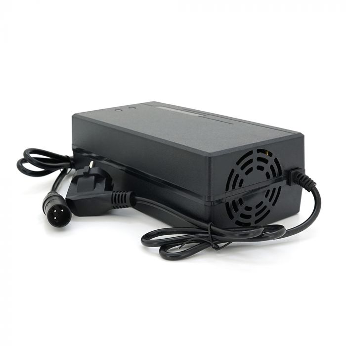 
					Зарядний пристрій для літієвих акумуляторів 48V 8A+ кабель живлення, довжина 1,20м, штекер 3pin, 110V, BOX