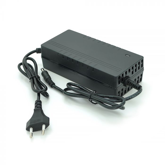 
					Зарядний пристрій для літієвих акумуляторів 48V 2A (DC54.6V/2A), штекер 5,5/2.5, з індикацією, BOX