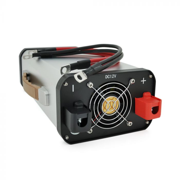
					Інвертор напруги AEV7500W, 12/220V з апроксимованою синусоїдою, 2 універсальні розетки, 2*USB (DC:5V/2.4A), клемні дроти, BOX