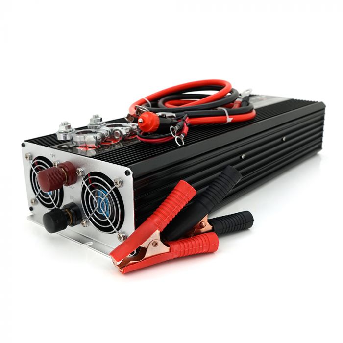
					Інвертор напруги YOSO з правильною синусоїдою, 8000W, 12/220V-4000W, 2 універсальні розетки, LED Display, затискачі, клемні дроти, Q4