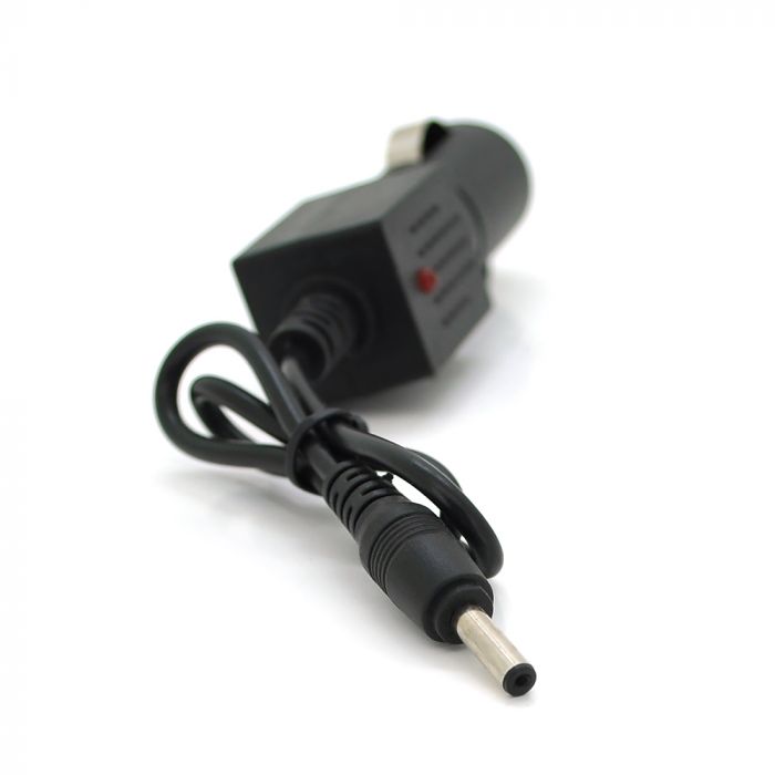 
					Автомобільний зарядний пристрій 12В, штекер 4,0*1,7