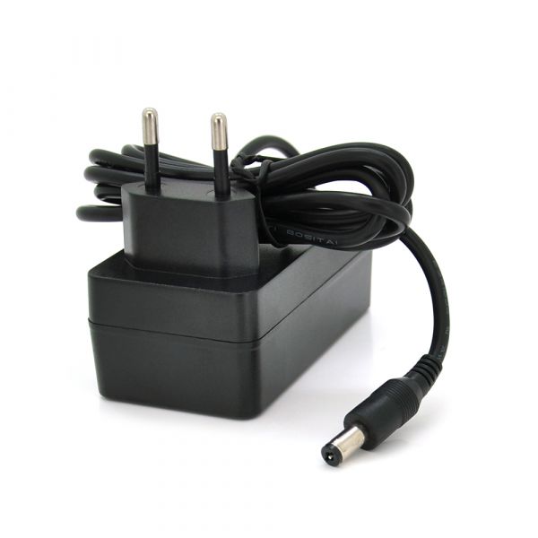 
					Імпульсний адаптер живлення EUROPOWER 12В 4А (48Вт) YJH36-1204000-BE штекер 5.5/2.5, довжина 1,0 м, Black