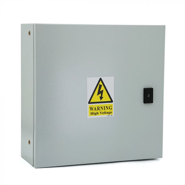 
					Блок АВР AKSA для генераторів з внутрішнім контролером, під конфігурацію мережі 3/3, 3/1,1/1, контактори 65A/65A, max30кВт