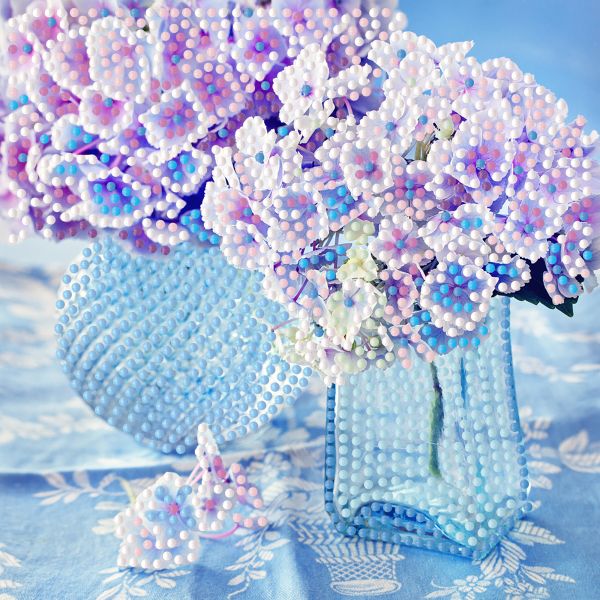 Алмазна мозаїка Strateg ПРЕМІУМ Кришталева симфонія на паперовій основі розміром 18х18 см (ZAV1818-17)